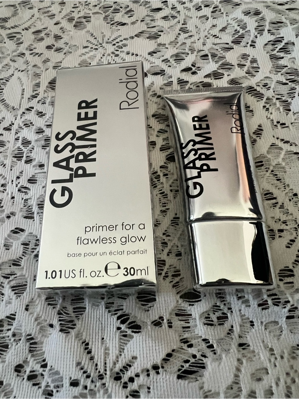 Rodial Glass Primer for a flawless glow 30ml